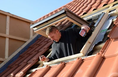 Pose de fenêtres de toit Velux à Orchamps